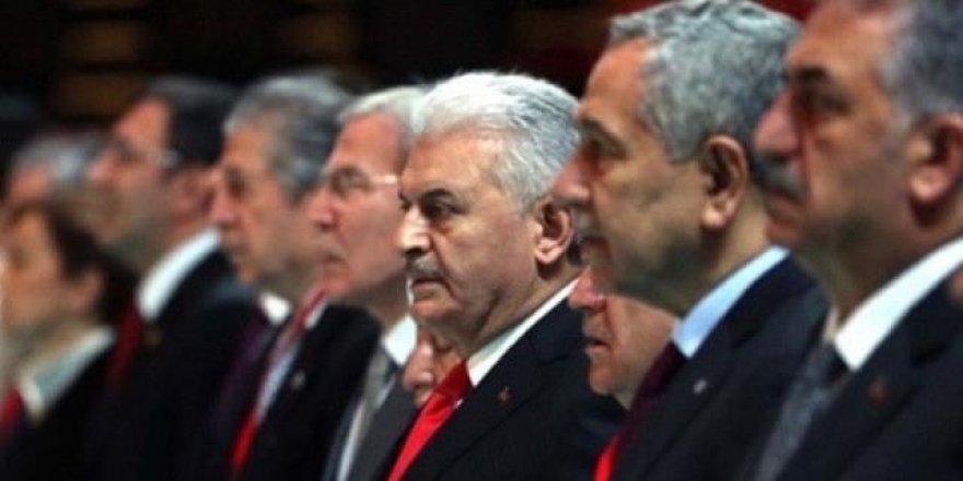 Binali Yıldırım ve Bülent Arınç'a yeni görev!