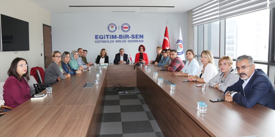 Kadrosuz usta öğreticilerin sorunlarına çözüm bulunmalıdır