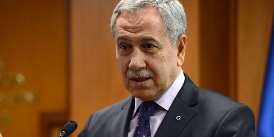 Bülent Arınç, istifa etti mi?