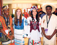 Kolombiya'daki dil kursunda Türkçe öğrendi, şimdi kendisi Türkçe öğretiyor