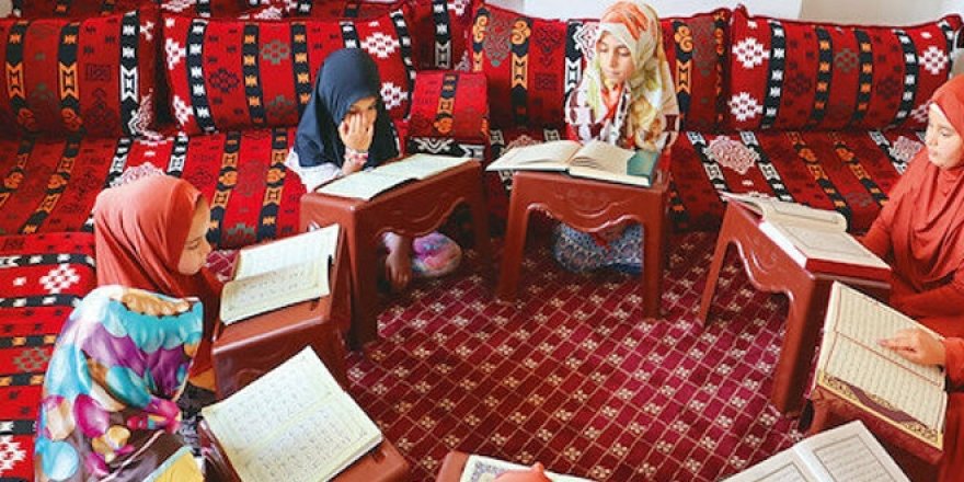 Kur'an Kursları Kapatılıyor Mu? Diyanet'ten Açıklama...