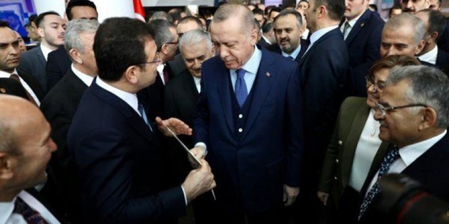 Ekrem İmamoğlu, Erdoğan'a zarf verdi