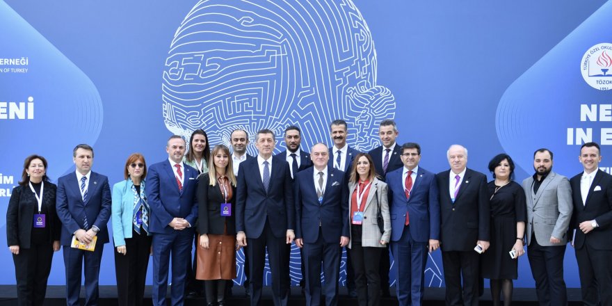 MEB'den Yapay Zeka Atağı! Bakan Ziya Selçuk Açıkladı!