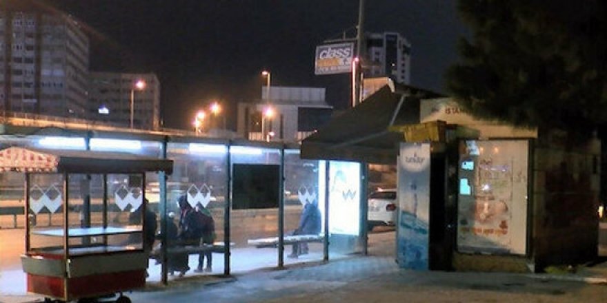 İyi Partili üyenin kaçak büfesi kaldırıldı