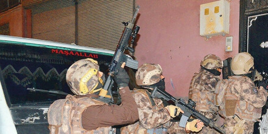450 PKK'lı gözaltında