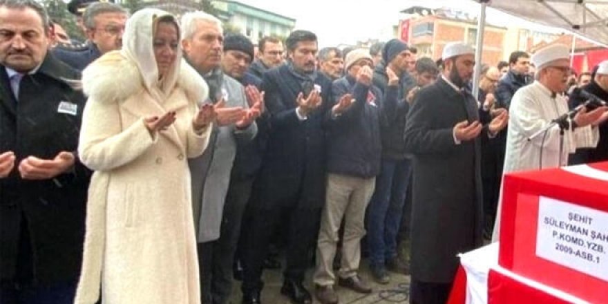 Aylin Cesur'dan tepki çeken görüntüye yanıt: Bitti sandım!