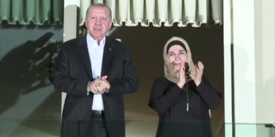 Erdoğan'dan sağlık çalışanlarına alkışlı destek