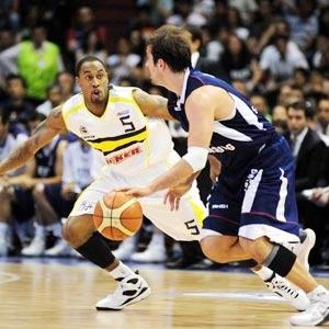 Efes Pilsen umutlandı