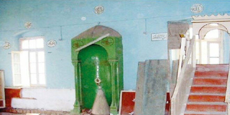 Yunanistan camileri ya kiliseye ya da sinema salonuna çevirdi