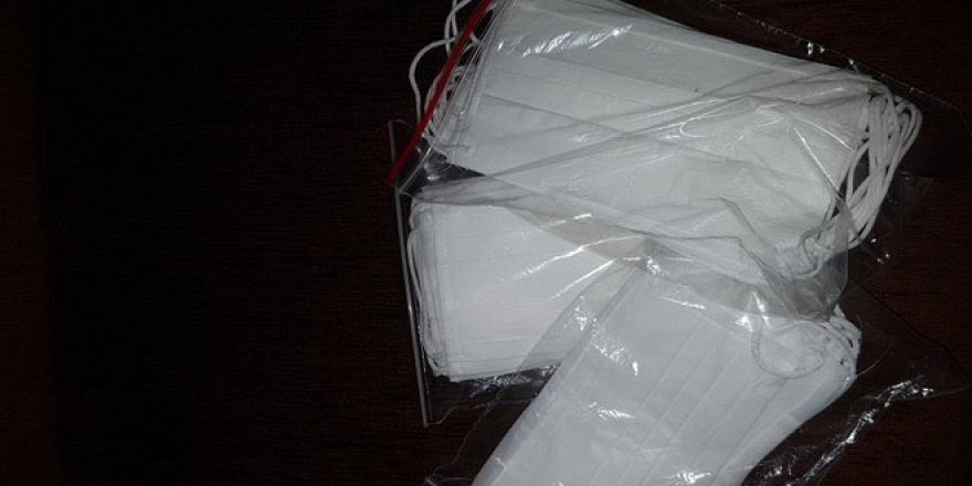 İBB'nin 2,89 TL'ye aldığı maskeler ortaya çıktı
