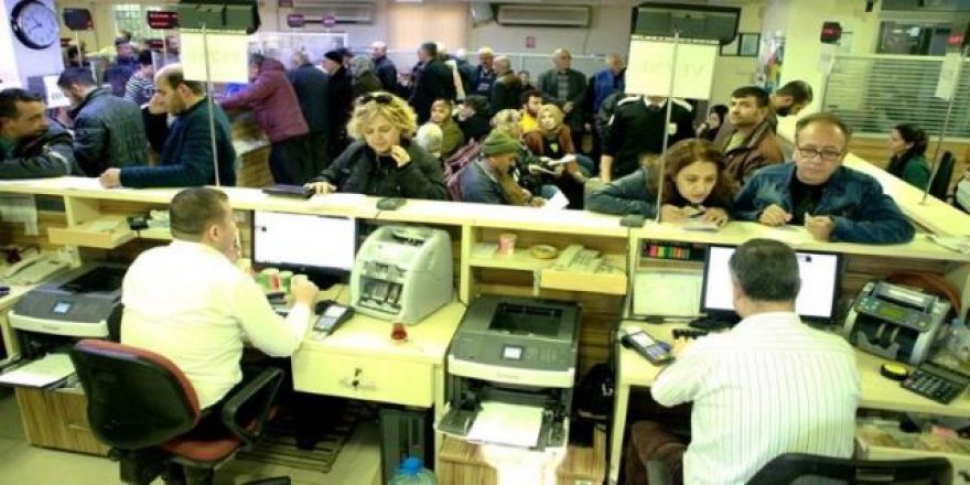 Memur işe gitmedi devlet tasarruf etti