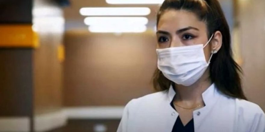 Koronavirüse yakalanan hemşire, üç duyusunu kaybetti