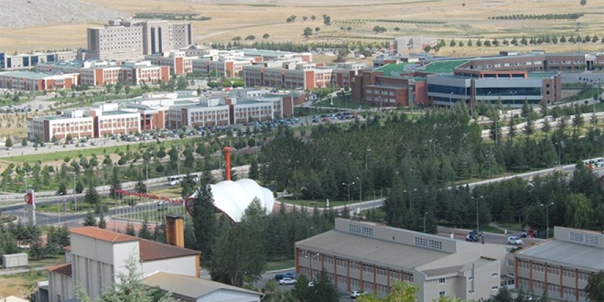 Bir üniversitemiz, yeniden dönüşümlü çalışmaya geçti