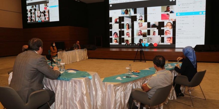 Eğitim-Bir-Sen Bir İlki Gerçekleştirdi! İl-İlçe Emri İçin “Sanal Miting” Yapıldı!