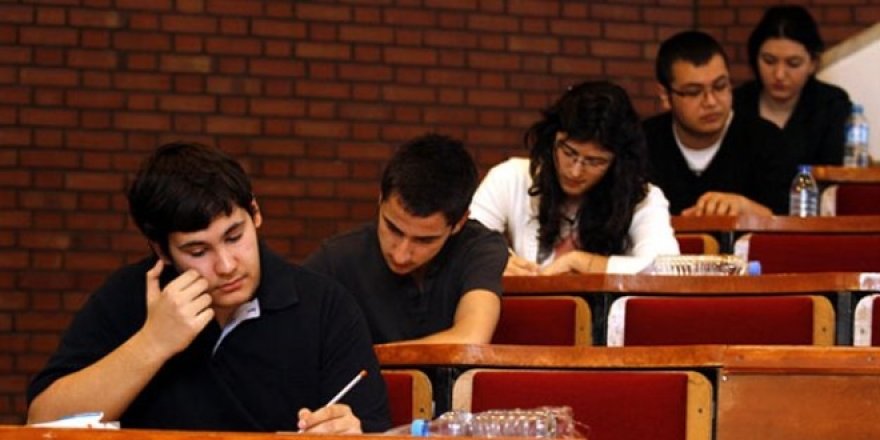 Üniversitelerde sınavın notu düşüyor ödev notu artıyor
