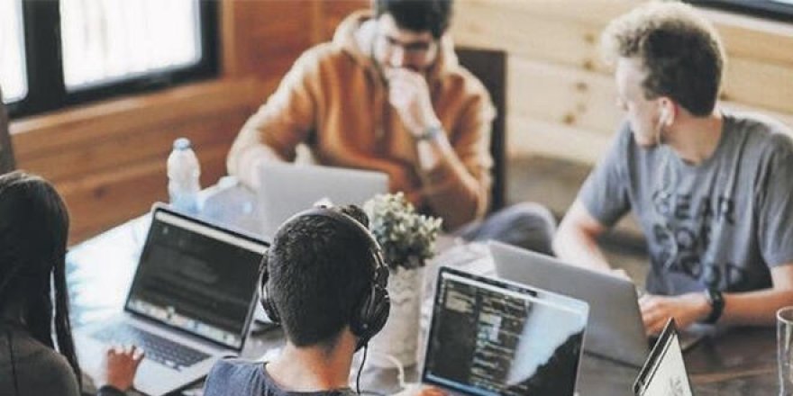 Gençler için staj portalı kuruluyor