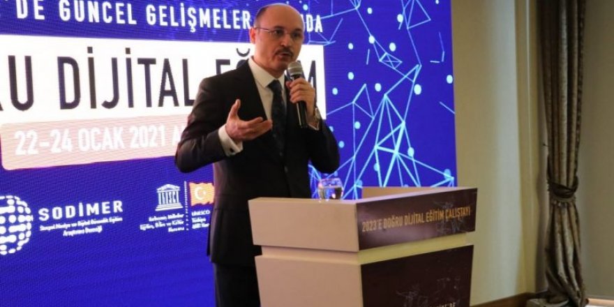 Türk Eğitim-Sen Tarafından Düzenlenen "2023'e Doğru Dijital Eğitim" Çalıştayı Başladı