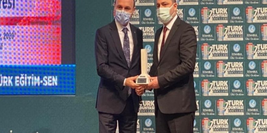 Ülkü Ocakları İstanbul İl Başkanlığı'nın Düzenlediği Türk Dünyası Ödülleri Sahiplerini Buldu