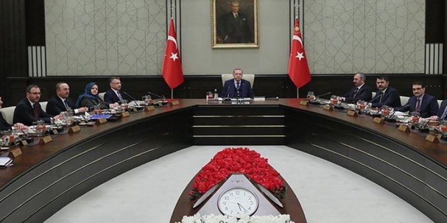 Beştepe’den bakanlıklara "kabine değişikliği sinyali" gibi talimat