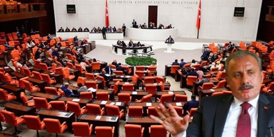 Şentop masaya yumruğunu vurmuş