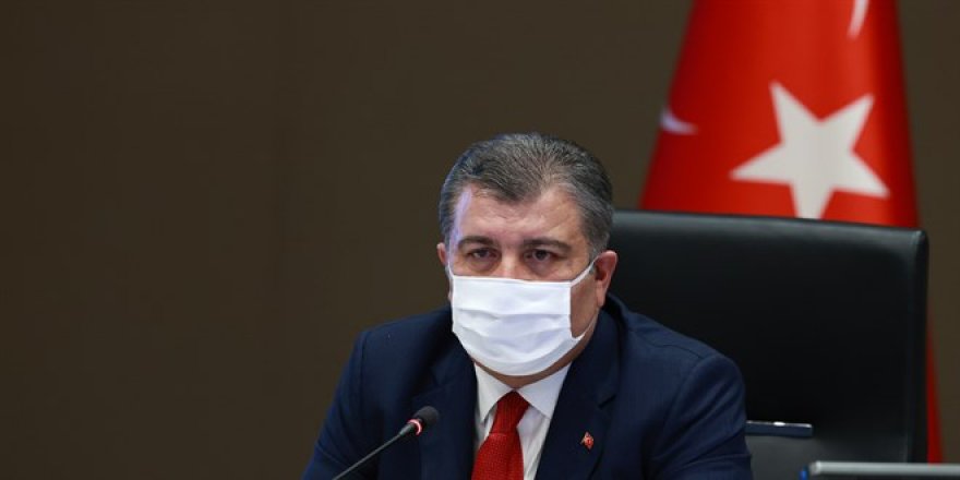 Bakan Koca: Türkiye salgındaki en zor dönemi geçiriyor