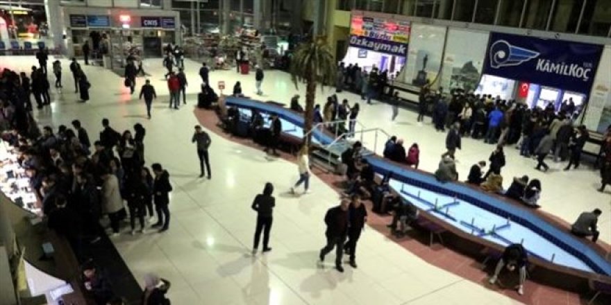 Seyahat bileti siteleri yoğunluktan kilitlendi