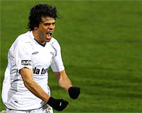 Gökhan Zan resmen Galatasaraylı oldu