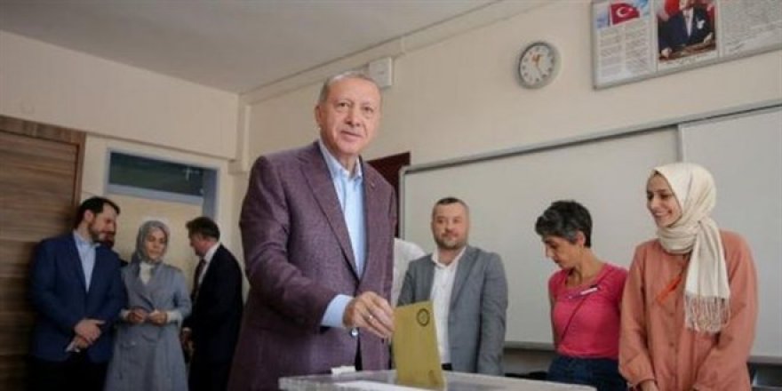 Selvi: Cumhurbaşkanının kafasında bir seçim takvimi var