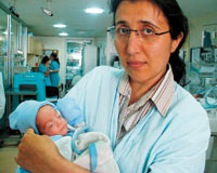 3,5 aylık hayatına bir ömürlük hastalık sığdırdı