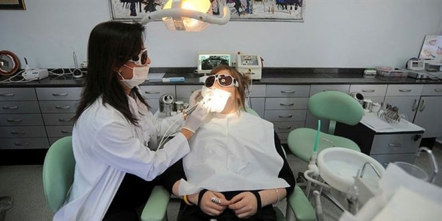 SGK dişte zorunlu tüm tedavileri karşılıyor