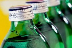 Sağlık için maden suyu için