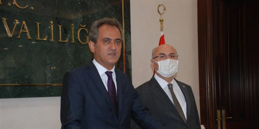 Bakan Özer: Türkiye'nin tüm okullarında tüm ihtiyaçlar giderilmiş durumda