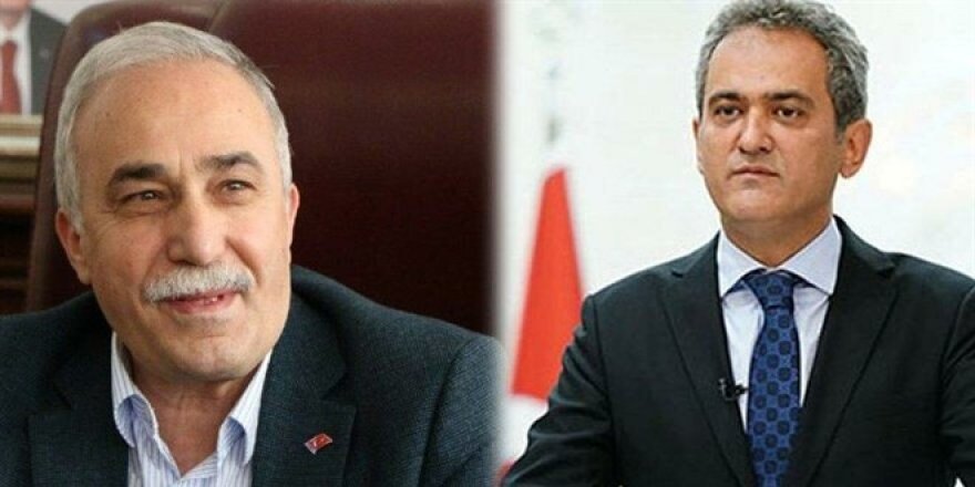 Bakan Mahmut Özer'e AK Parti'den ilk tepki