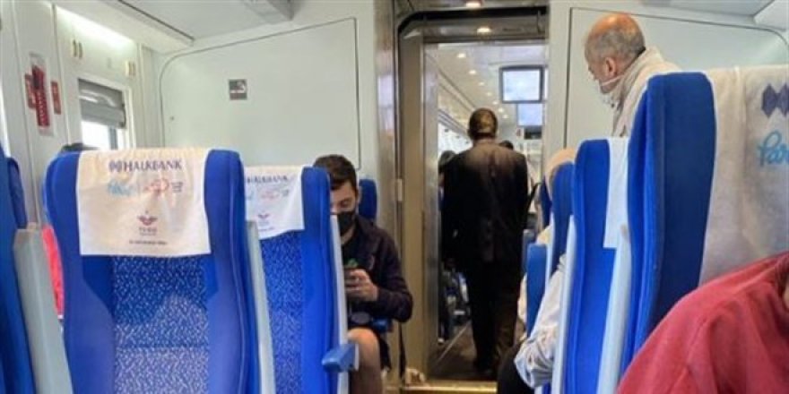 Konya'ya giden hızlı tren Tuzla'da kaza yaptı