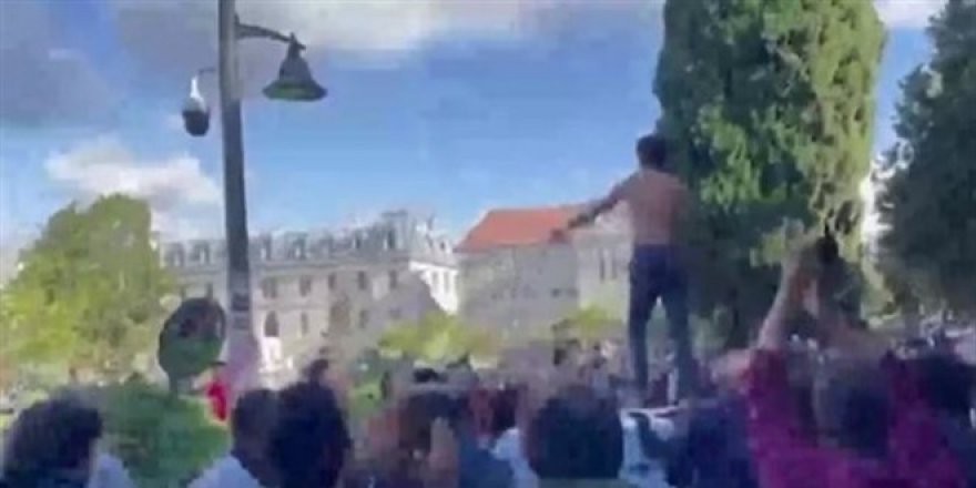 Boğaziçi Üniversitesi'nde yeniden olay! Rektör'ün arabasının üzerine çıktılar