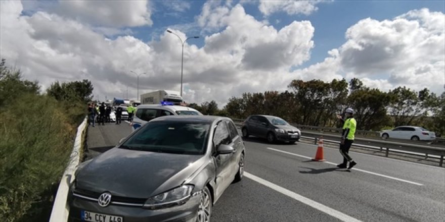 Bir anda yola çıkan doktora kamyon çarptı... İşte o feci an