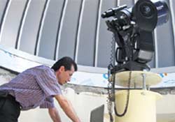 Fizik öğretmeninin hayali gerçek oldu