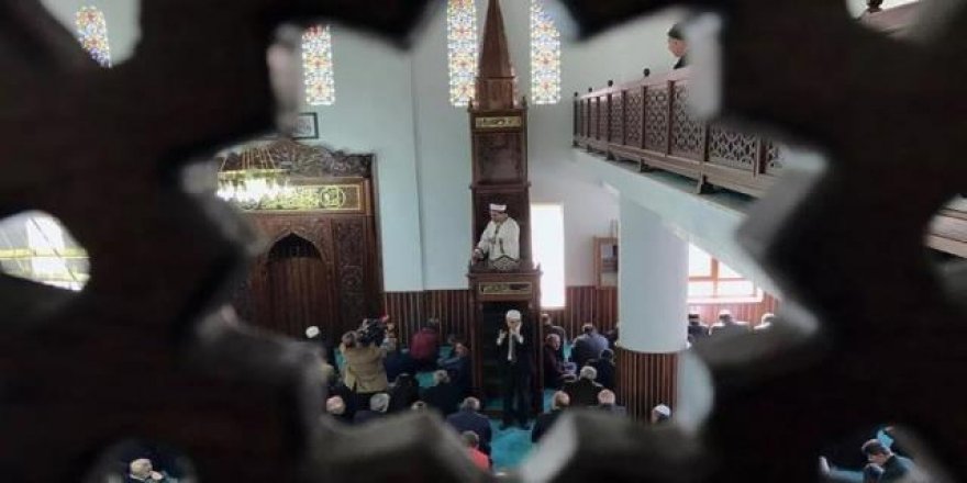 İşte Cuma Hutbesi'nin bu haftaki konusu