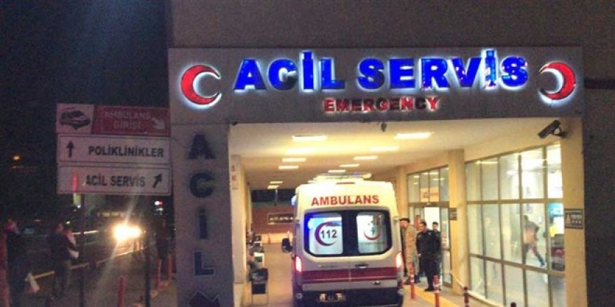 Askeri aracın kaza yapması sonucu yaralanan asker şehit oldu
