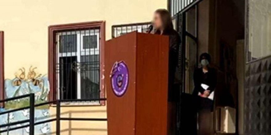 10 Kasım töreninde şiir okuyan Serap öğretmen göreve iade edildi!