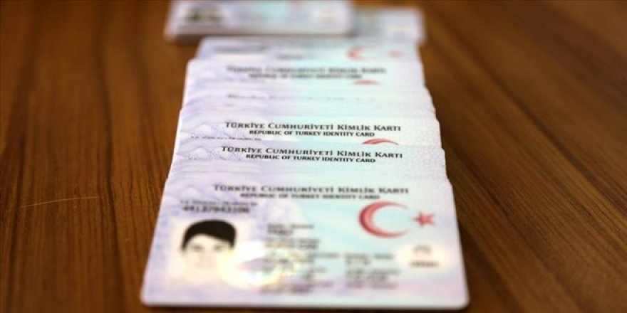 e-İmza'lar, kimlik kartına yüklenmeye başlıyor