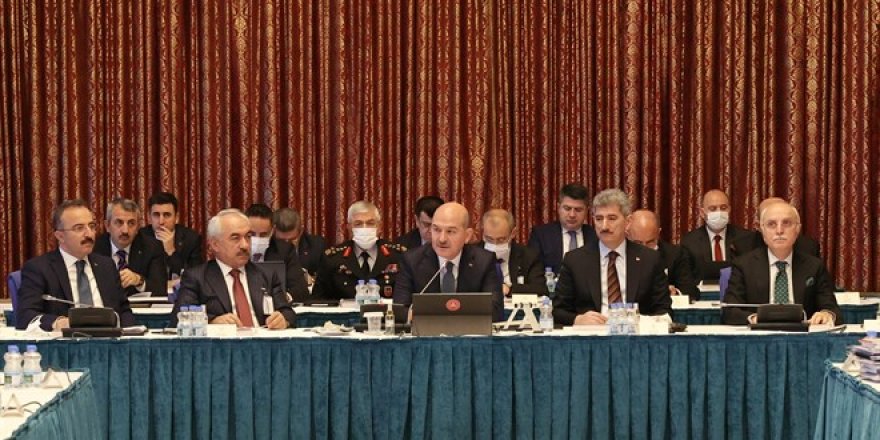 Bakan Soylu'dan Özkoç'a: Zavallısın. Akşam sana cevabını vereceğim!