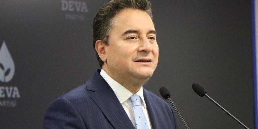 Babacan: Ortada oldukça tehlikeli bir oyun var