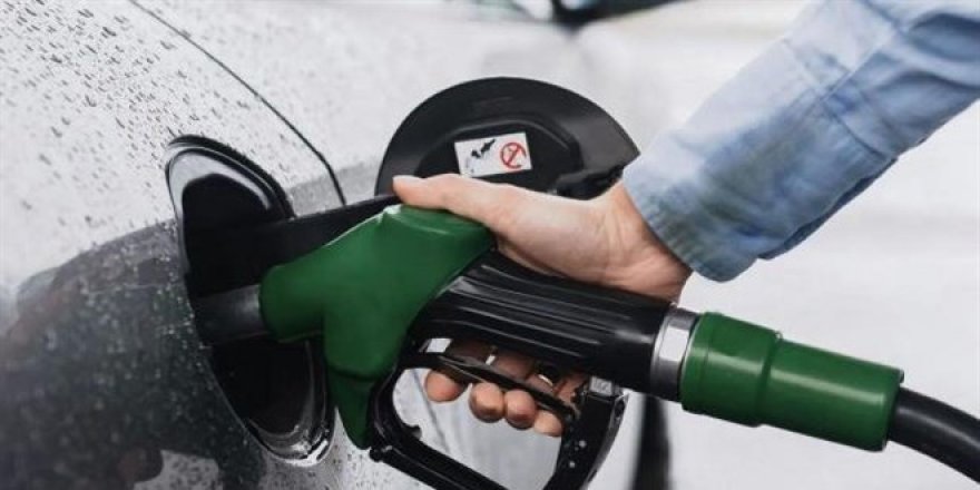 Benzin ve motorine zam yapıldı