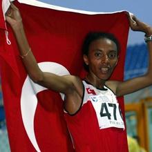 3 kişi koştu, 1.oldu