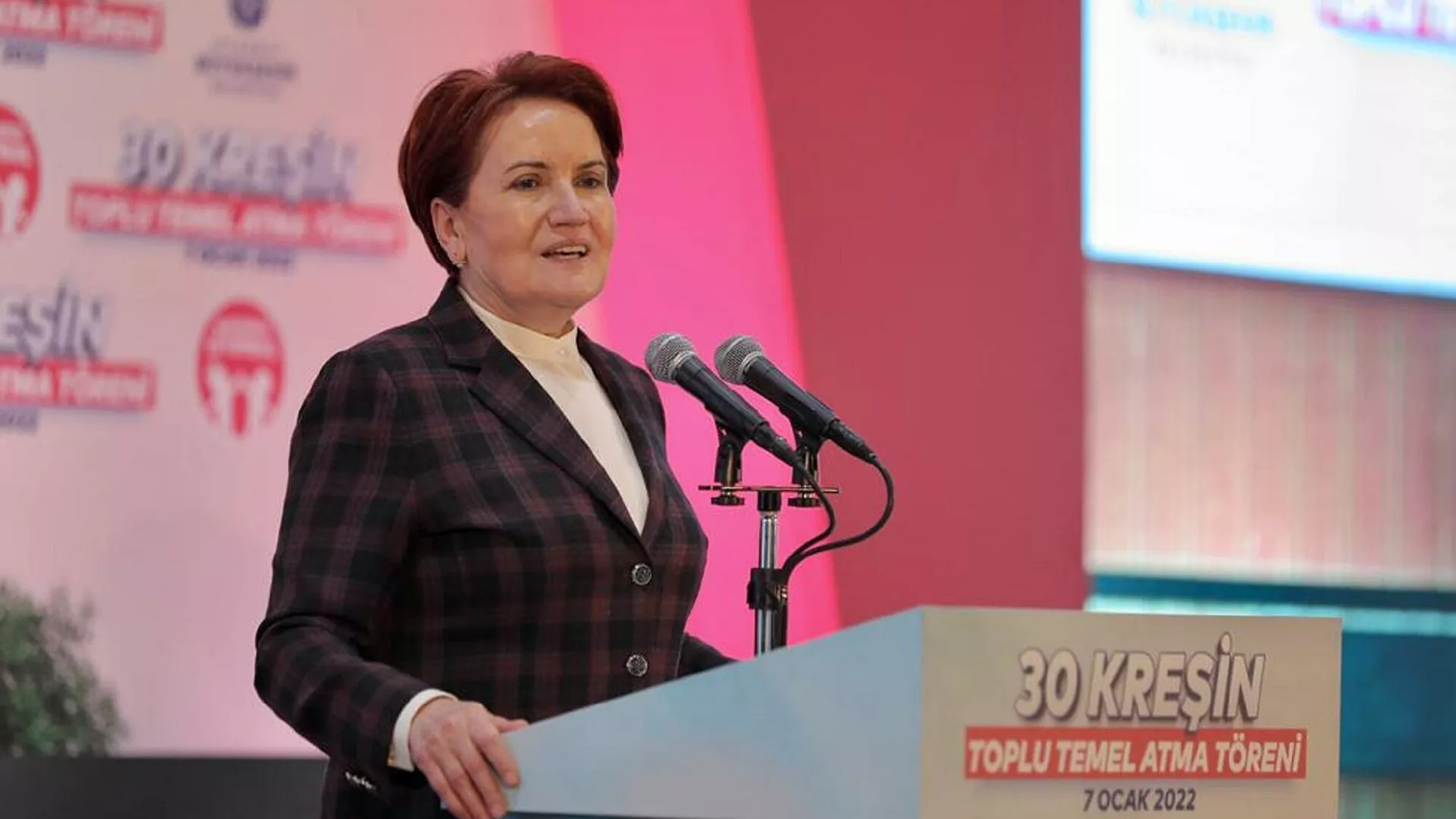 Akşener’den ‘atama’ tepkisi: Bundan öğretmenlerimizin haberi var mı?