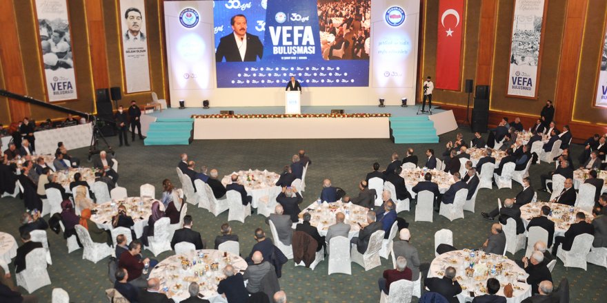 Eğitim-Bir-Sen 30 Yaşını Vefa Buluşması İle Kutladı