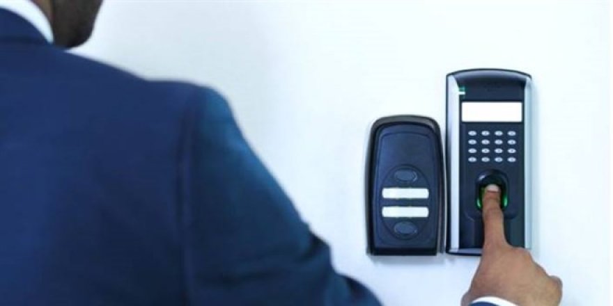 Parmak iziyle mesai takibine AYM'den hak ihlali kararı