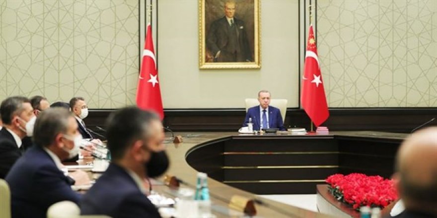 Kabinenin gündemi: Asgari ücrete ikinci zam, Ramazan öncesi gıda zamları