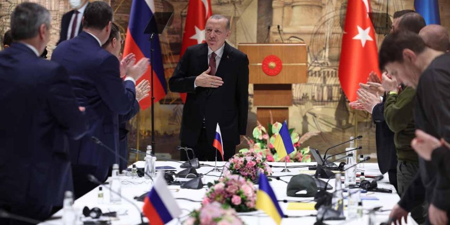 Selvi: Erdoğan bunu yaparsa değil 6 parti 60 parti bir araya gelse yıkamaz